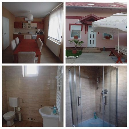 Villa Koetel Utcai Vendeghaz Balatonkeresztúr Exterior foto